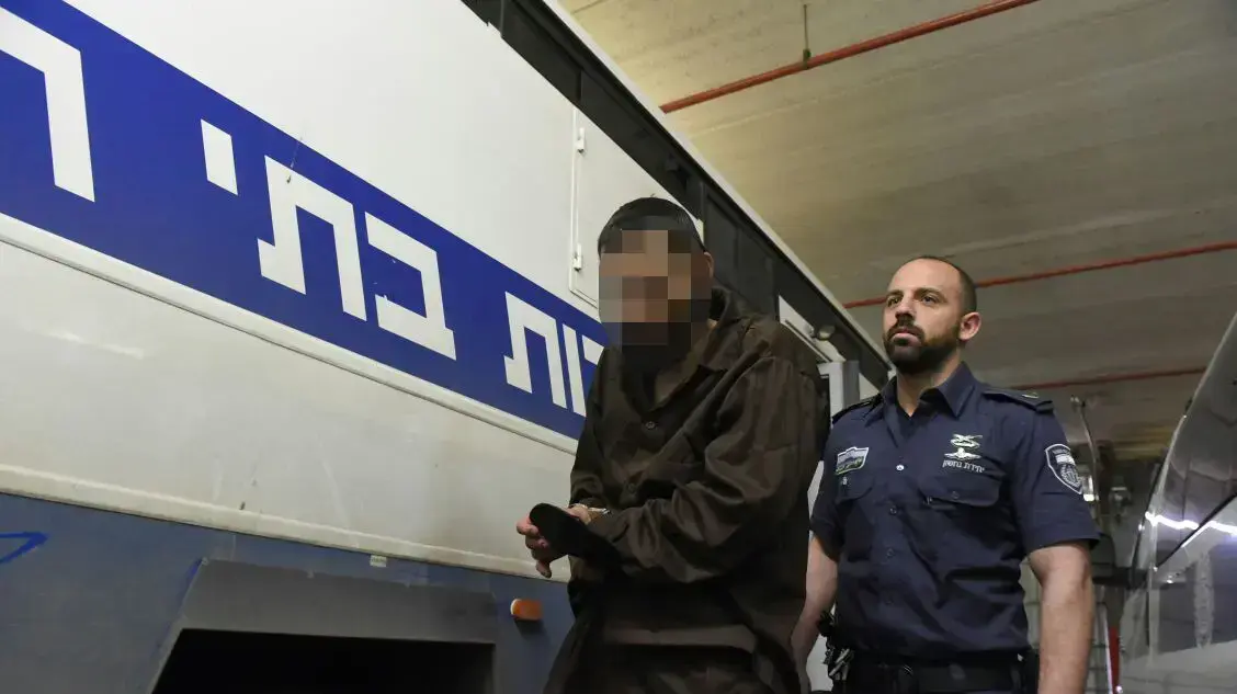 החשוד ברצח גרושתו בטבריה מובל להארכת מעצר, כלא צלמון 30 במרץ 2017 החשוד ברצח גרושתו בטבריה מובל להארכת מעצר, כלא צלמון 30 במרץ 2017