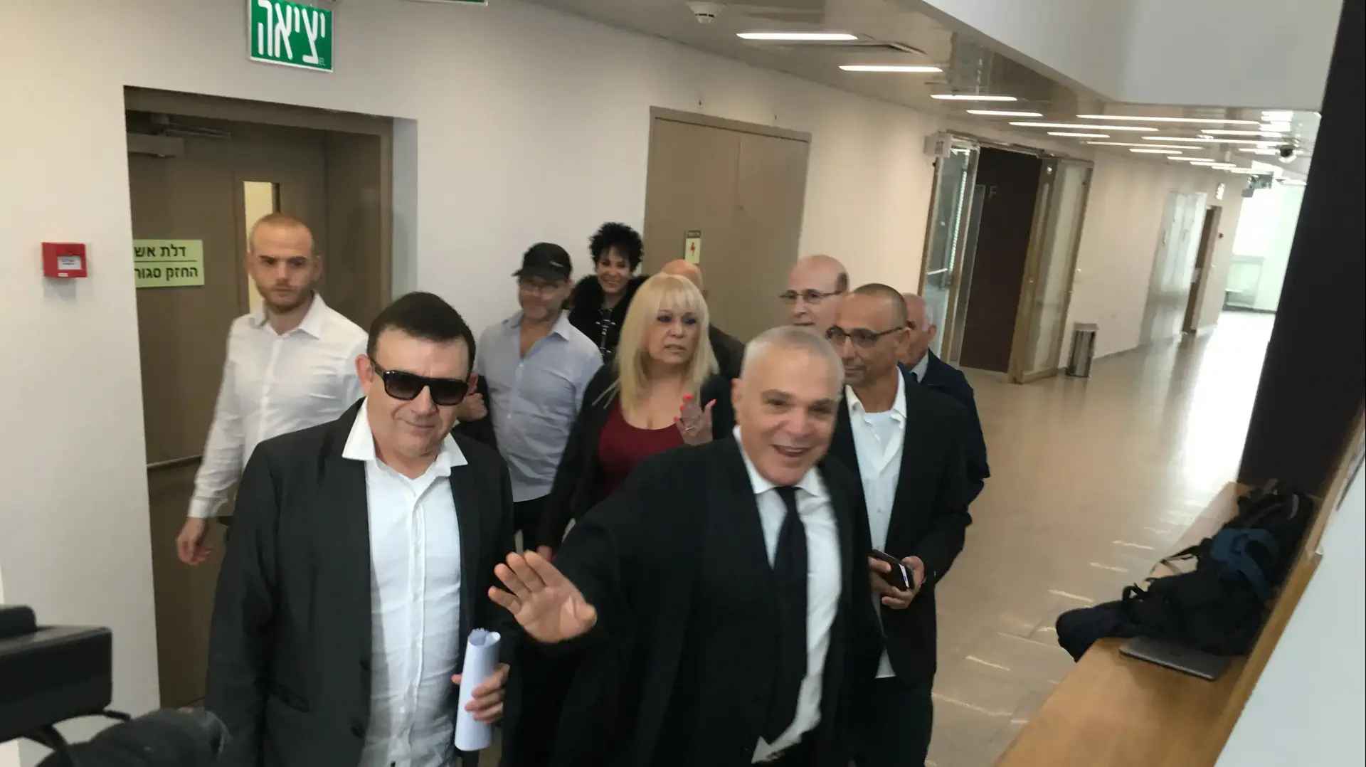 זאב נחמה ותמיר קליסקי מלהקת אתניקס בבית המשפט המחוזי
