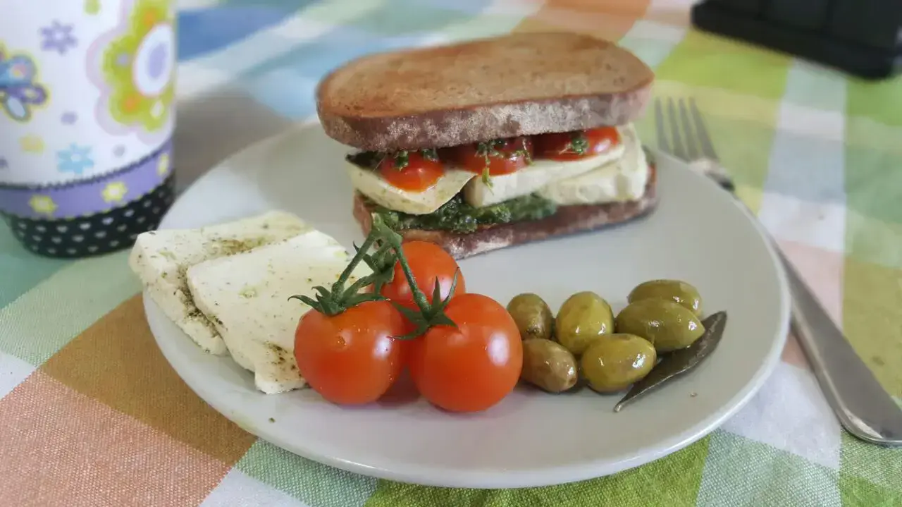 ארוחת הבוקר של הדיאטנית בת-אל באר ארוחת הבוקר של הדיאטנית בת-אל באר