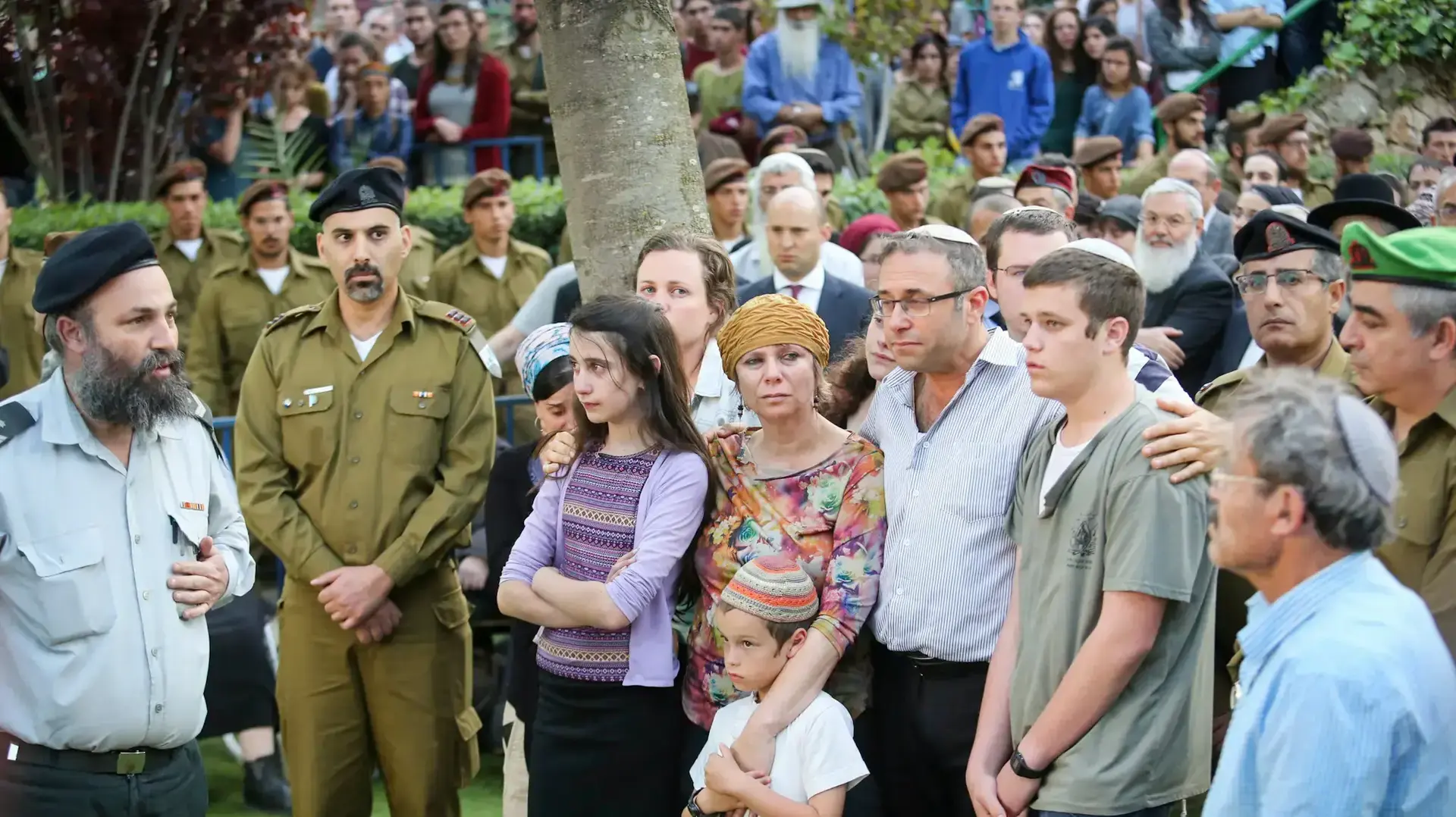 הלוויתו של אלחי טהרלב בהר הרצל, 6 באפריל 2017 הלוויתו של אלחי טהרלב בהר הרצל, 6 באפריל 2017