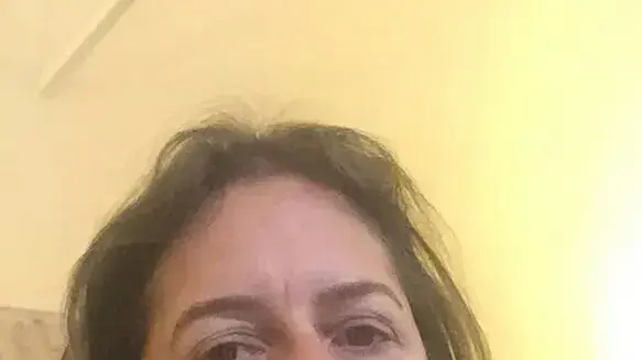 סיוון לביא, אמו של הילד בן ה-12 שנמצא מת בביתם בתל אביב סיוון לביא, אמו של הילד בן ה-12 שנמצא מת בביתם בתל אביב
