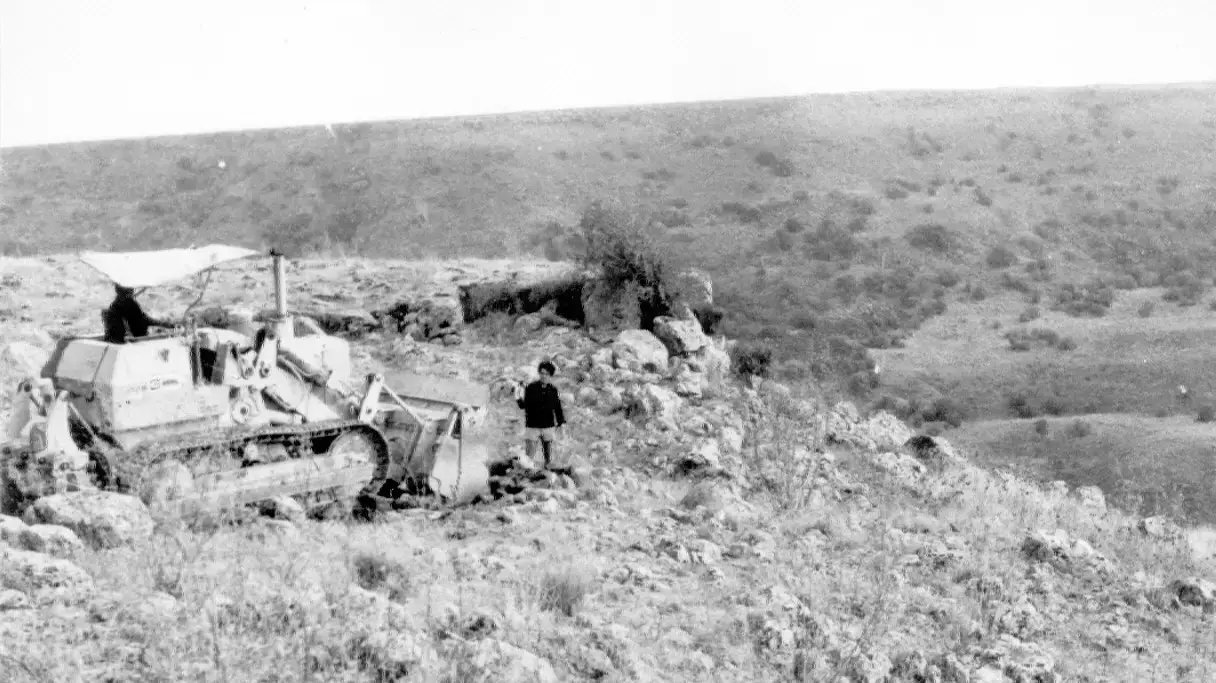 חפירות גמלא, רמת הגולן, 1968 חפירות גמלא, רמת הגולן, 1968