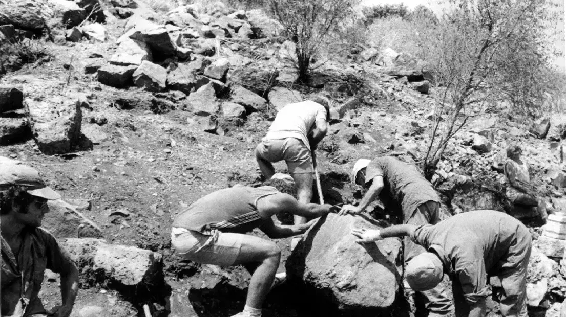 חפירות גמלא, רמת הגולן, 1968 חפירות גמלא, רמת הגולן, 1968