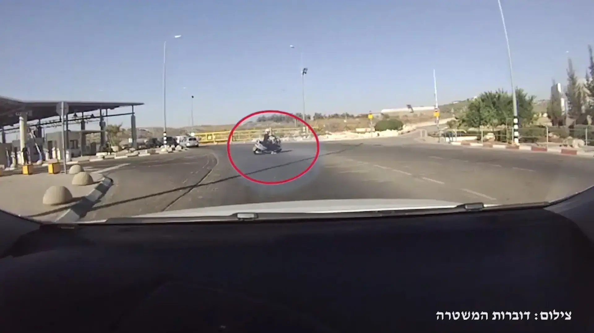 תיעוד: בלשי יחידת אתגר עצרו חשודים בגניבת רכבים ברמאללה ובמרחב קו התפר