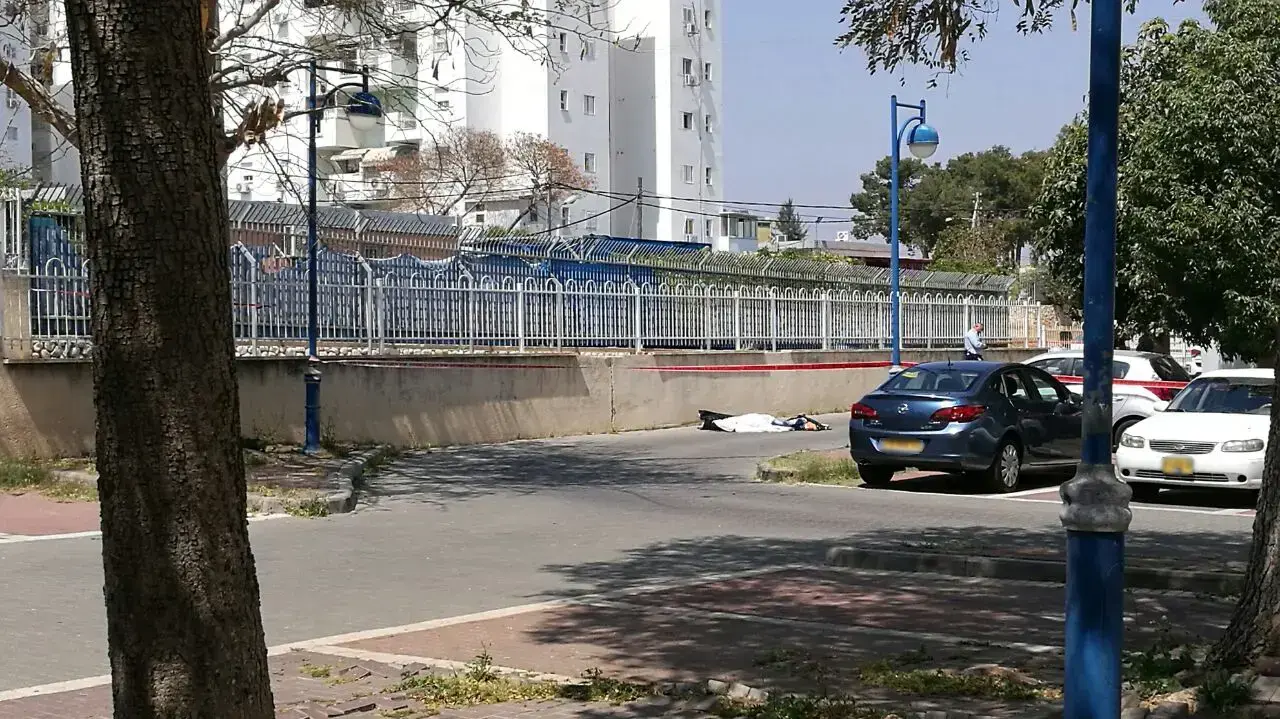 זירת רצח והתאבדות באשקלון, 15 באפריל 2017 זירת רצח והתאבדות באשקלון, 15 באפריל 2017