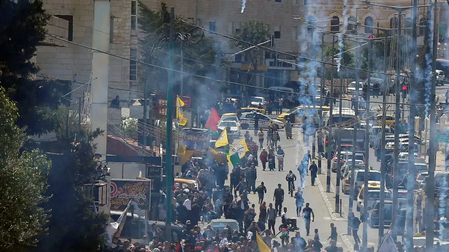 עימותים בין פלסטינים לכוחות הביטחון, בית לחם, 17 באפריל 2017 עימותים בין פלסטינים לכוחות הביטחון, בית לחם, 17 באפריל 2017