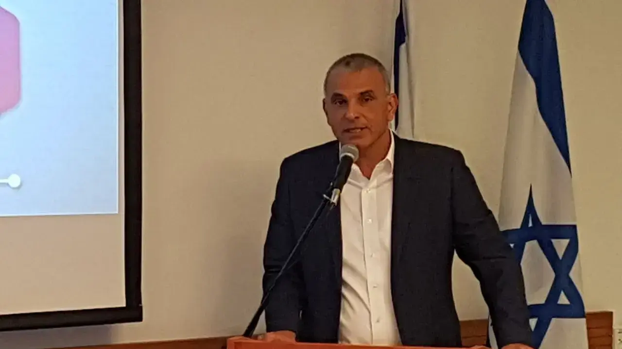 שר האוצר משה כחלון במסיבת עיתונאים בקרית הממשלה בתל אביב, 18 באפריל 2017 שר האוצר משה כחלון במסיבת עיתונאים בקרית הממשלה בתל אביב, 18 באפריל 2017