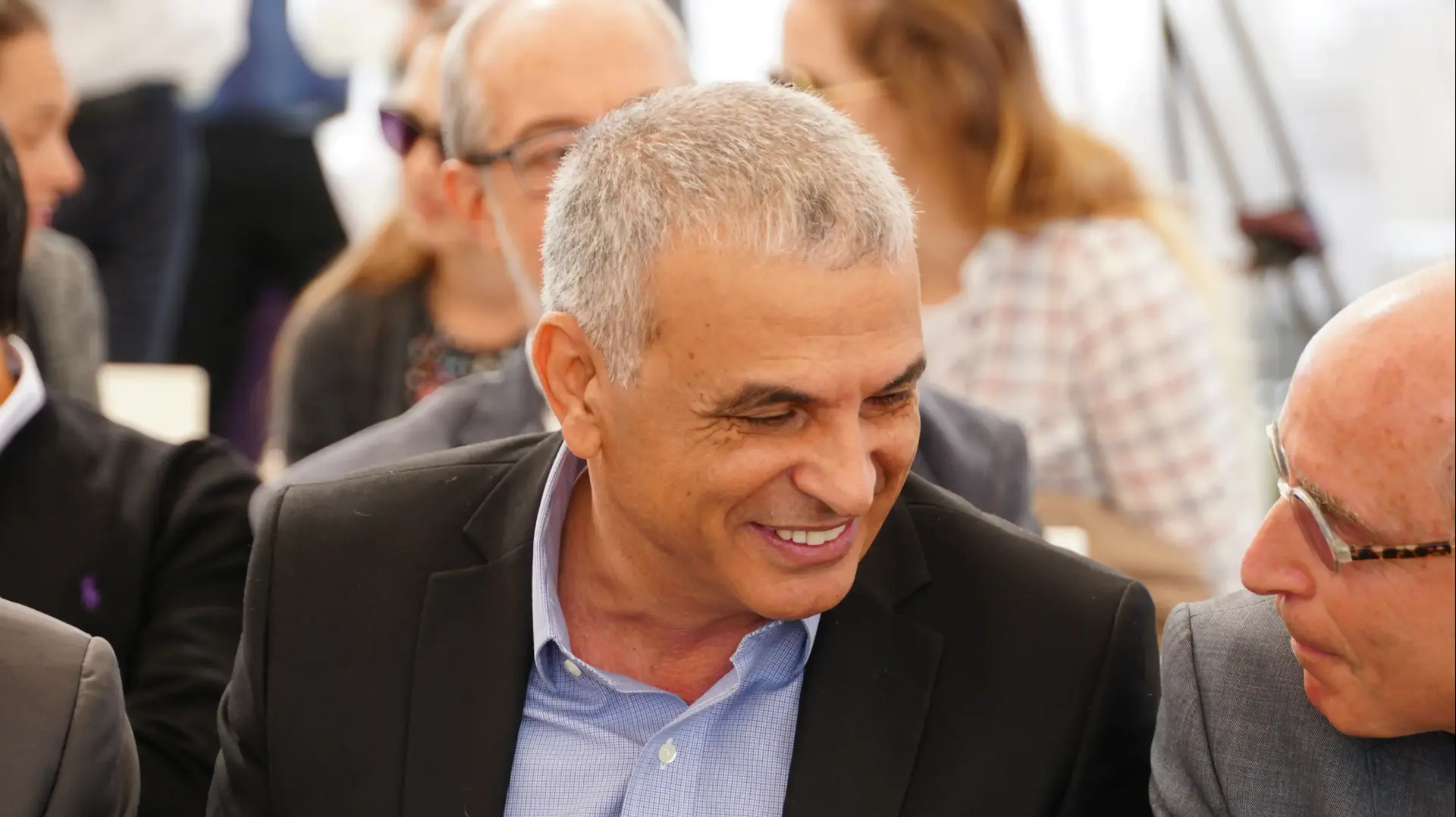 שר האוצר משה כחלון במסיבת עיתונאים בבי"ח רמב"ם 19 באפריל 2017