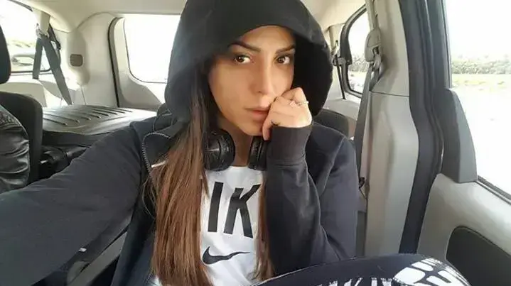 נסרין קדרי בדרכים בעת מסע ההופעות של להקת רדיוהד בארצות הברית אותה חיממה נסרין קדרי בדרכים בעת מסע ההופעות של להקת רדיוהד בארצות הברית אותה חיממה
