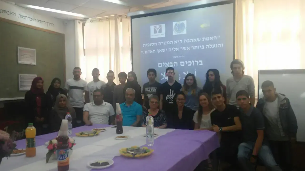 ארוע זכרון בסלון ברהט ארוע זכרון בסלון ברהט