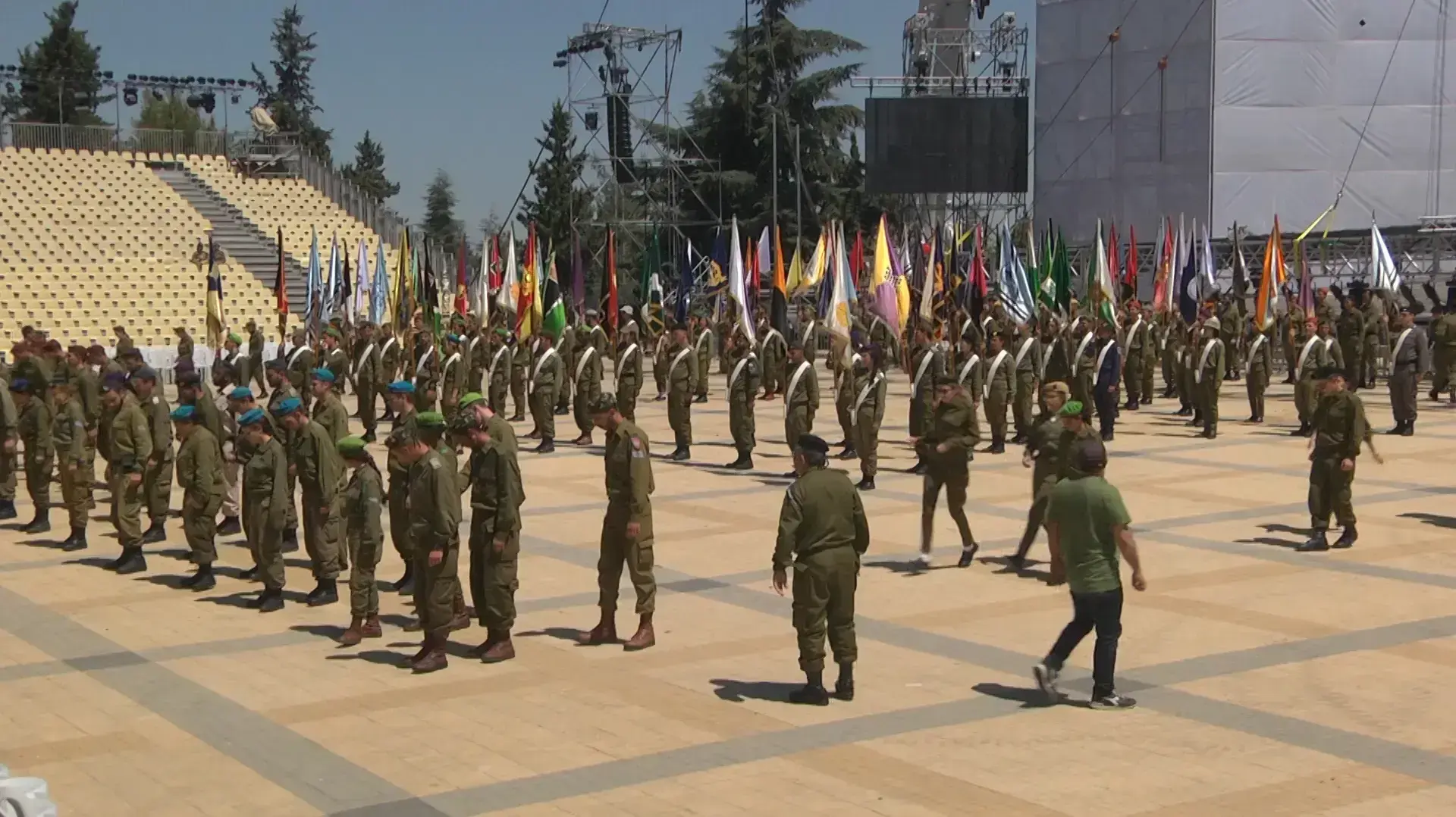 טקס הר המשואות בהר הרצל 25 באפריל 2017 טקס הר המשואות בהר הרצל 25 באפריל 2017