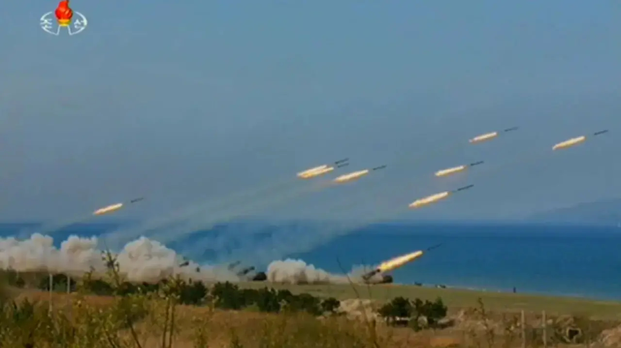 תרגיל צבאי בקוריאה הצפונית, 26 באפריל תרגיל צבאי בקוריאה הצפונית, 26 באפריל