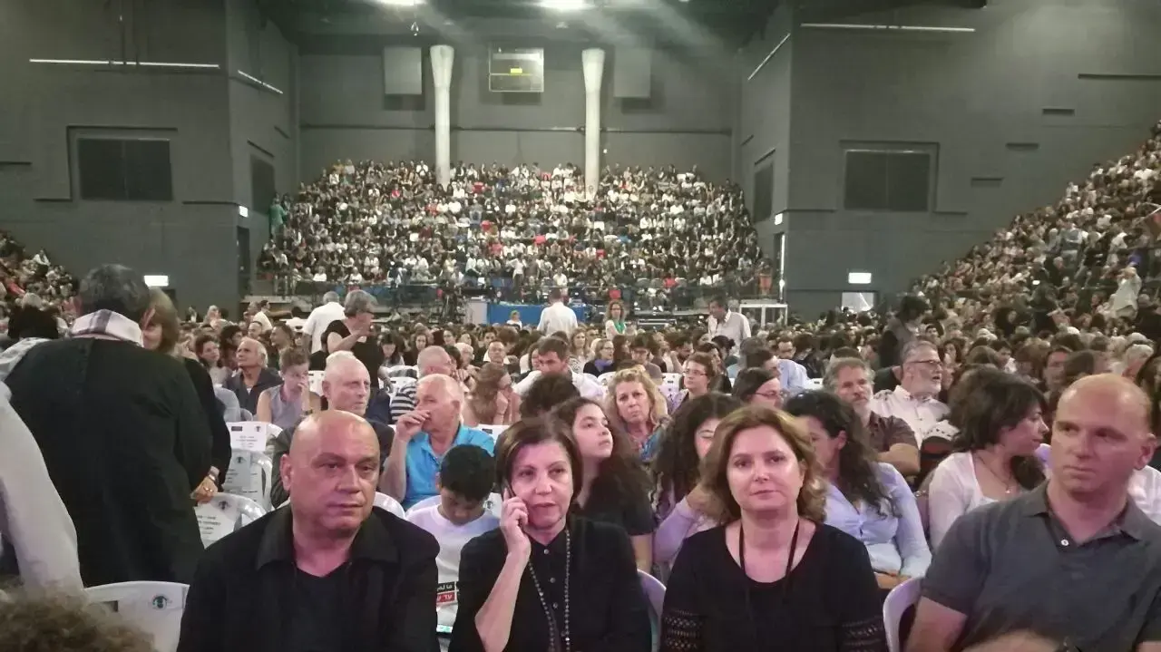 טקס יום הזיכרון הישראלי-פלסטיני, תל אביב, 30 באפריל 2017 טקס יום הזיכרון הישראלי-פלסטיני, תל אביב, 30 באפריל 2017