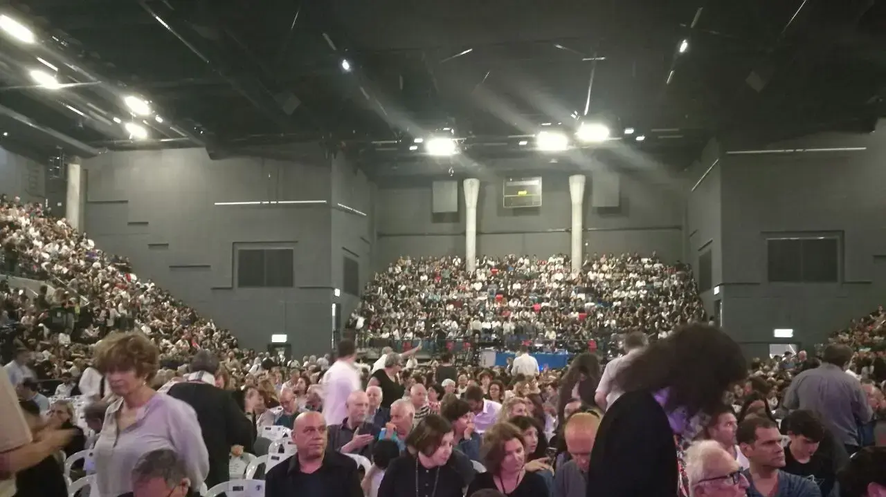 טקס יום הזיכרון הישראלי-פלסטיני, תל אביב, 30 באפריל 2017 טקס יום הזיכרון הישראלי-פלסטיני, תל אביב, 30 באפריל 2017