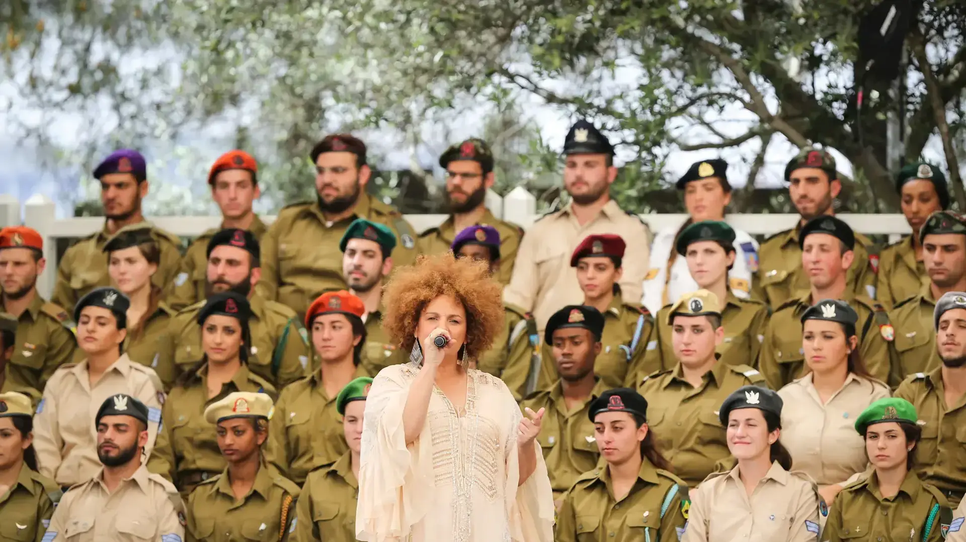 אירועי יום העצמאות ה- 69 באירוח נשיא המדינה ורעייתו הגברת נחמה ריבלין, בית הנשיא, ירושלים 2 במאי 2017 אירועי יום העצמאות ה- 69 באירוח נשיא המדינה ורעייתו הגברת נחמה ריבלין, בית הנשיא, ירושלים 2 במאי 2017