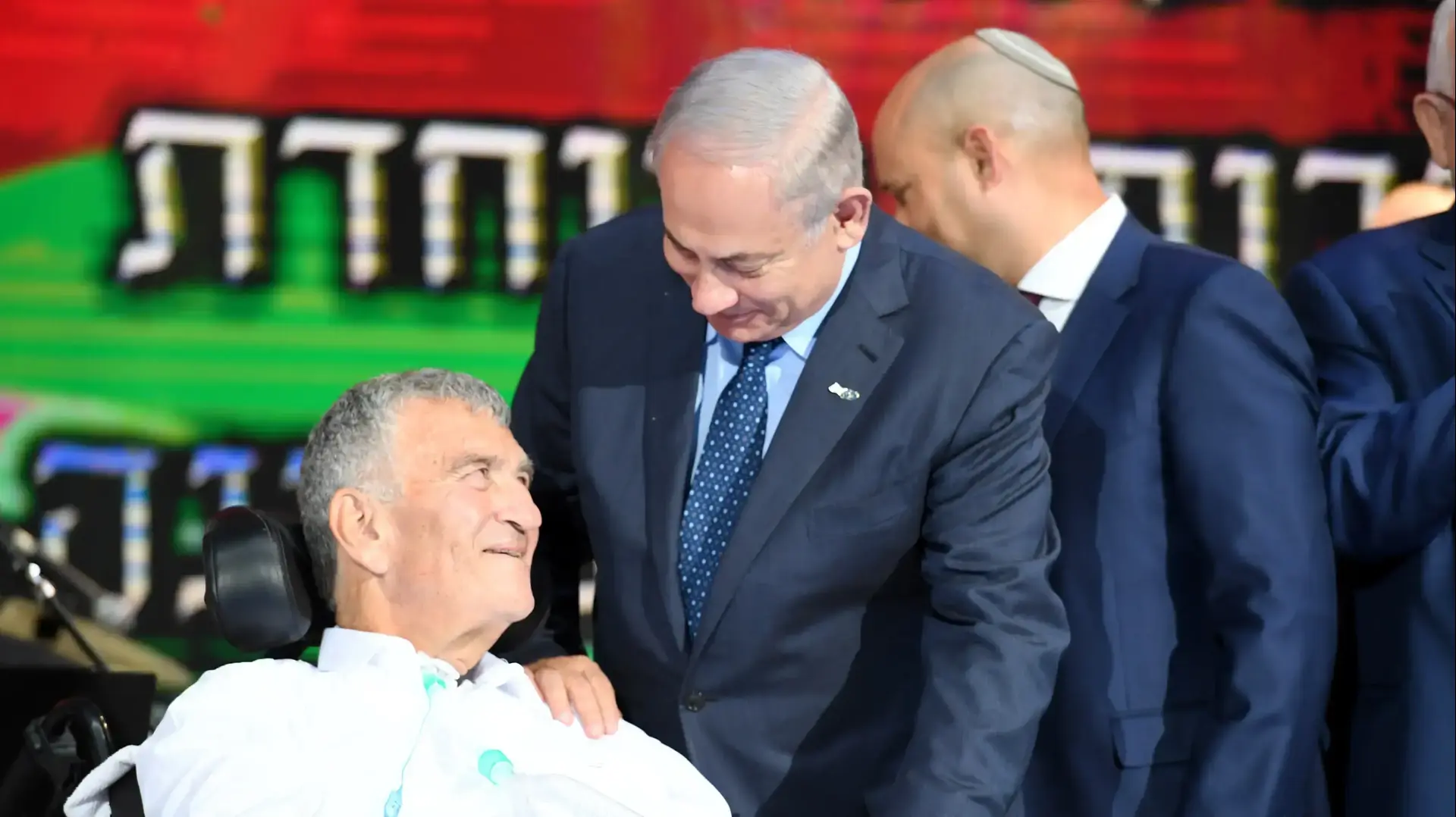ראש הממשלה בנימין נתניהו עם הזוכים בפרס ישראל, 2 במאי 2017 ראש הממשלה בנימין נתניהו עם הזוכים בפרס ישראל, 2 במאי 2017