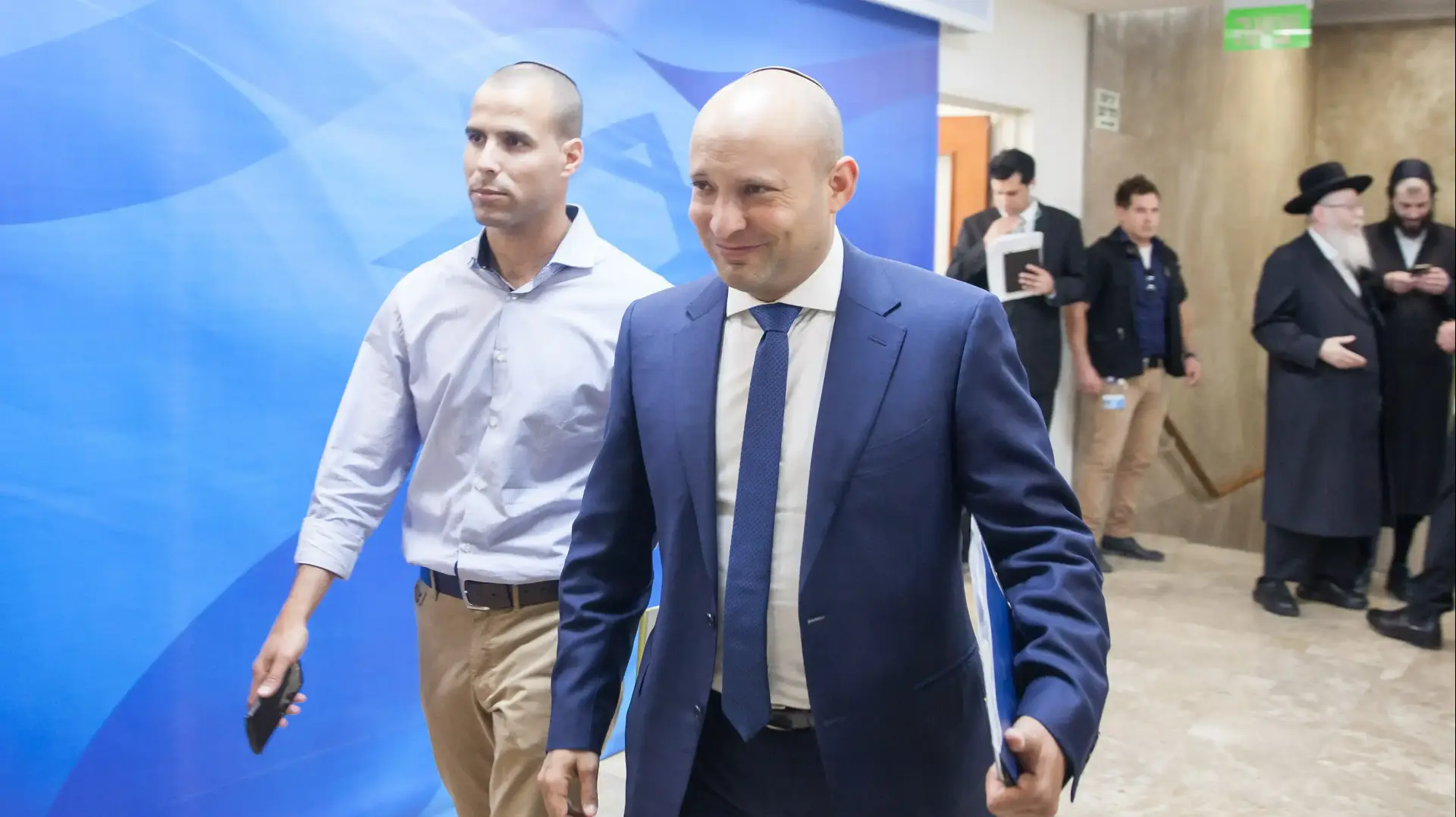 שר החינוך נפתלי בנט בישיבת הממשלה היום 3 במאי 2017 שר החינוך נפתלי בנט בישיבת הממשלה היום 3 במאי 2017