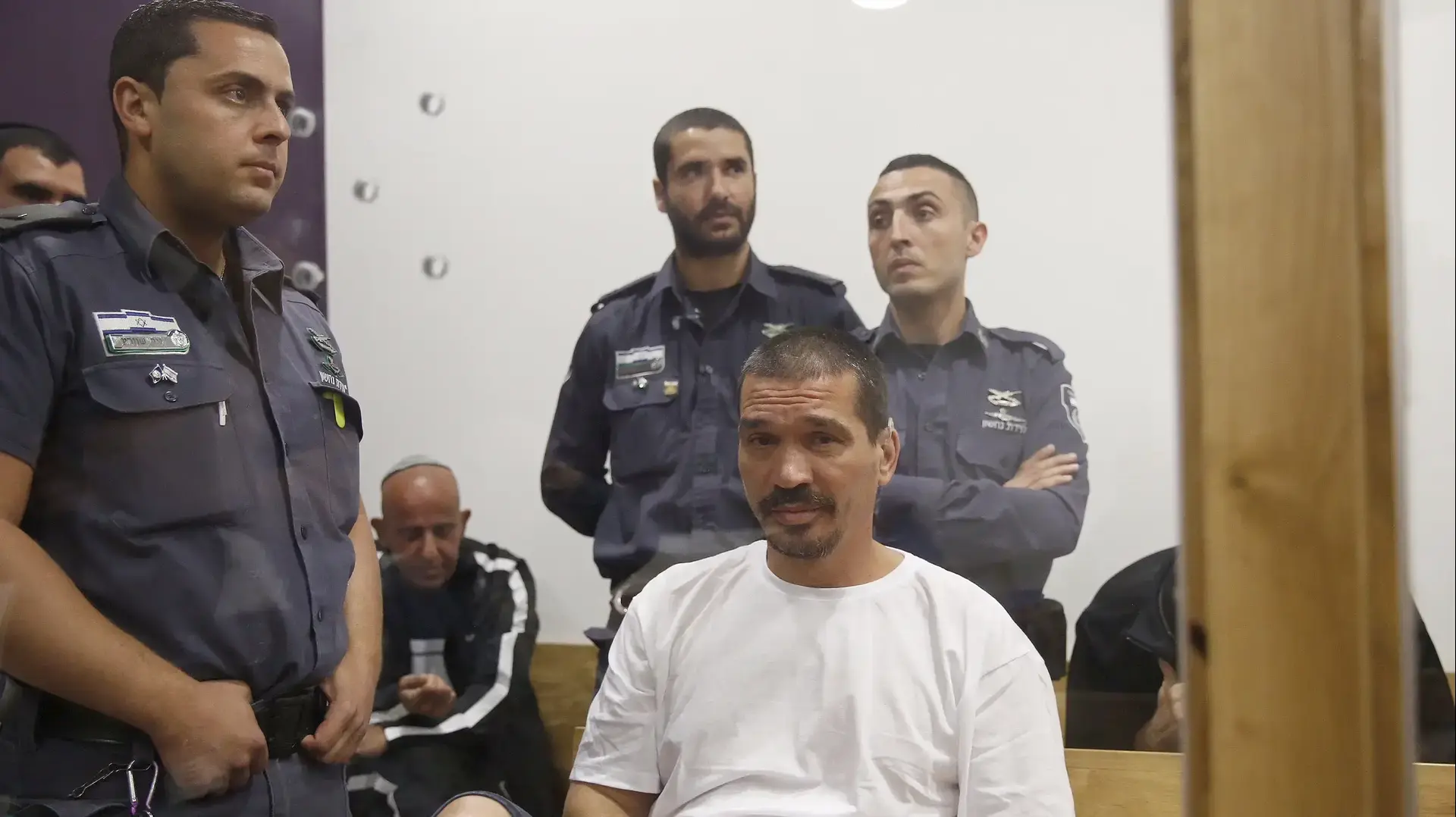 עד מדינה מעיד בפרשה 512 מחוזי תל אביב 7 באפריל 2017 עד מדינה מעיד בפרשה 512 מחוזי תל אביב 7 באפריל 2017