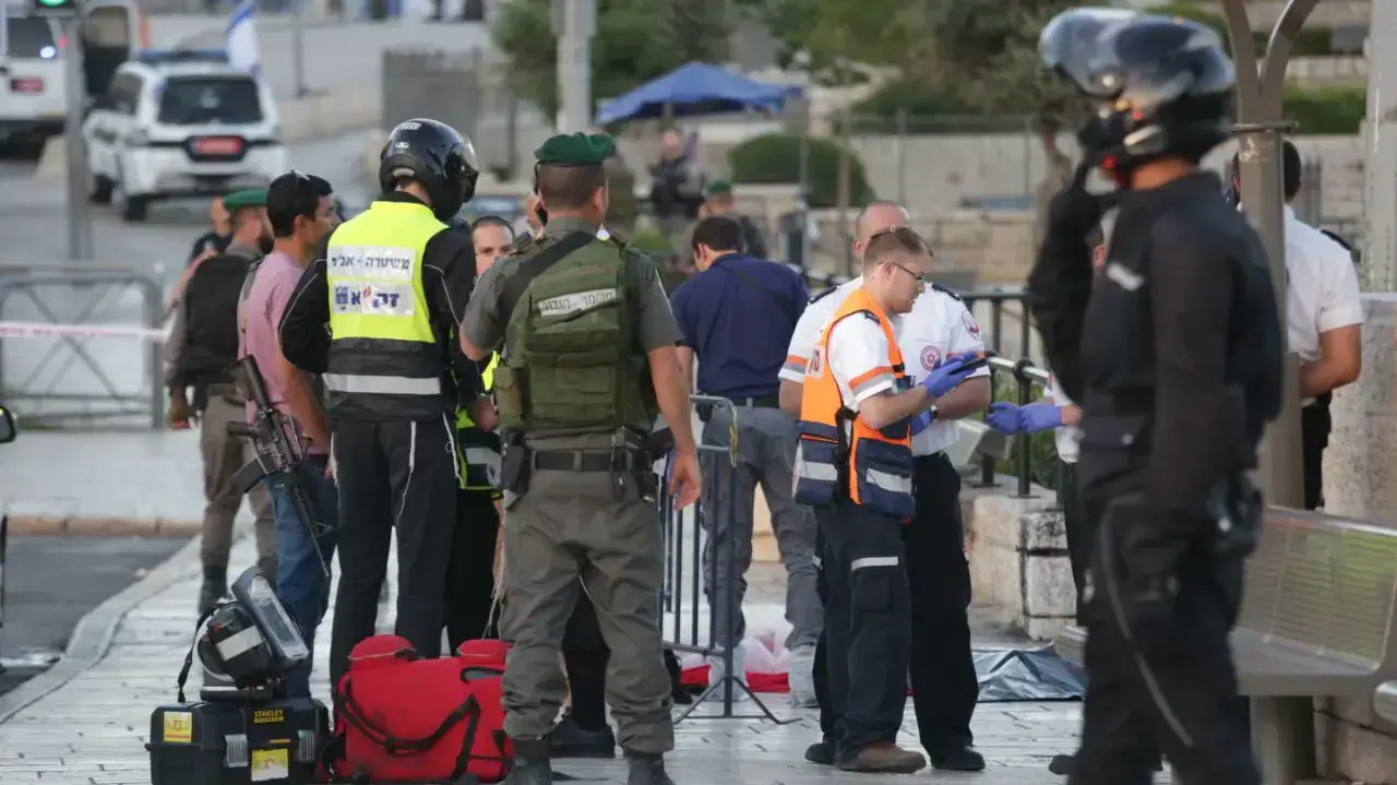 זירת הפיגוע בשער שכם הערב 7 במאי 2017 זירת הפיגוע בשער שכם הערב 7 במאי 2017