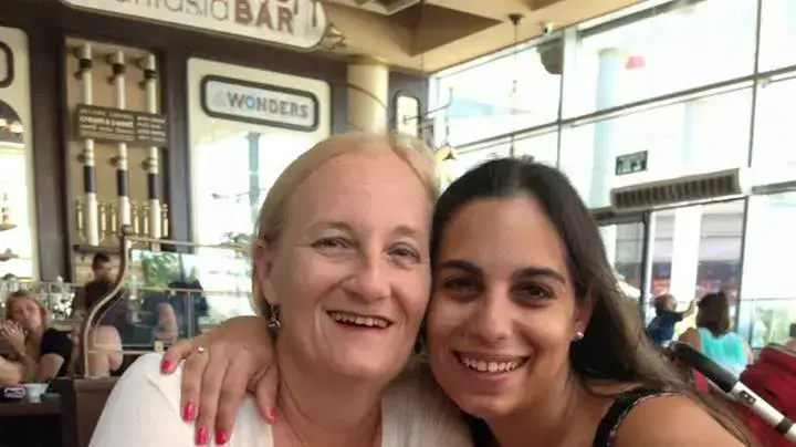 טובה קררו ובתה