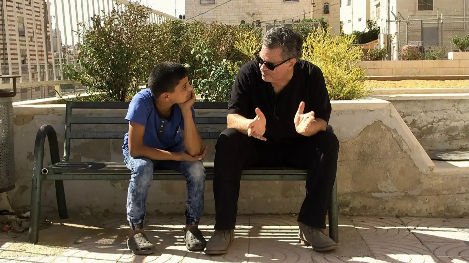 ממערב לירדן ממערב לירדן