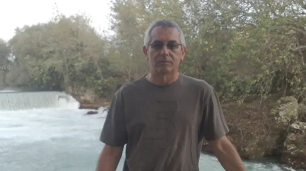 אבי אלתר ז"ל שנרצח ככל הנראה ע"י דוד בוקובזה וגופתו נמצאה בדירה בב"ש אבי אלתר ז"ל שנרצח ככל הנראה ע"י דוד בוקובזה וגופתו נמצאה בדירה בב"ש
