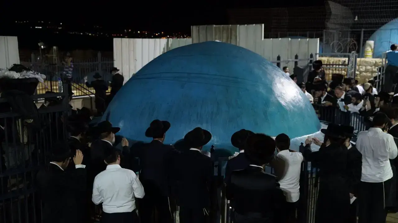 חגיגות לג בעומר בהר מירון 13 במאי 2017 חגיגות לג בעומר בהר מירון 13 במאי 2017