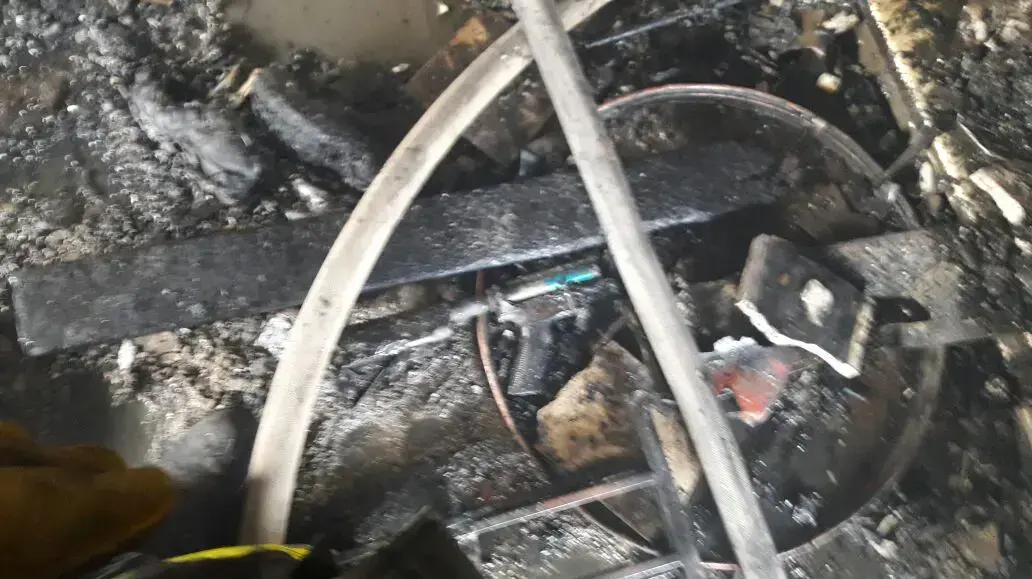 זירת השריפה בערד 15 במאי 2017 זירת השריפה בערד 15 במאי 2017