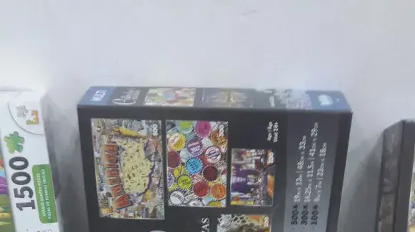 5 ק"ג סם מסוג קנאביס בשווי של מעל חצי מליון ש"ח נתפסו בתוך קופסאות פאזלים לילדים 16 במאי 2017 5 ק"ג סם מסוג קנאביס בשווי של מעל חצי מליון ש"ח נתפסו בתוך קופסאות פאזלים לילדים 16 במאי 2017