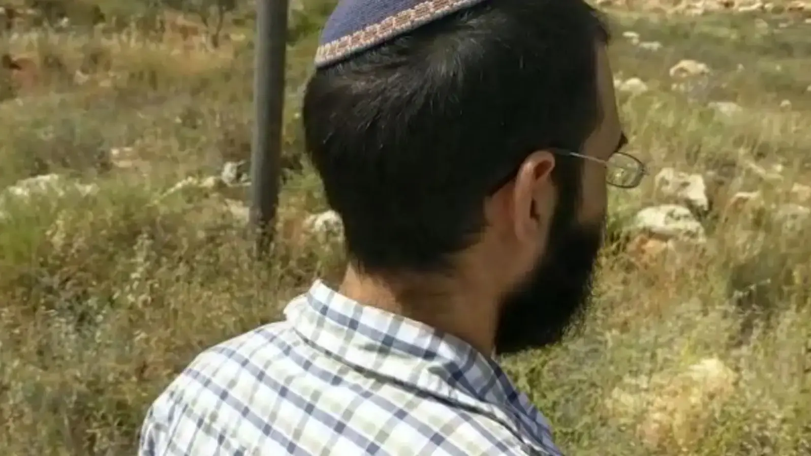 ראשוני. סינק של היורה בלינץ' בחווארה