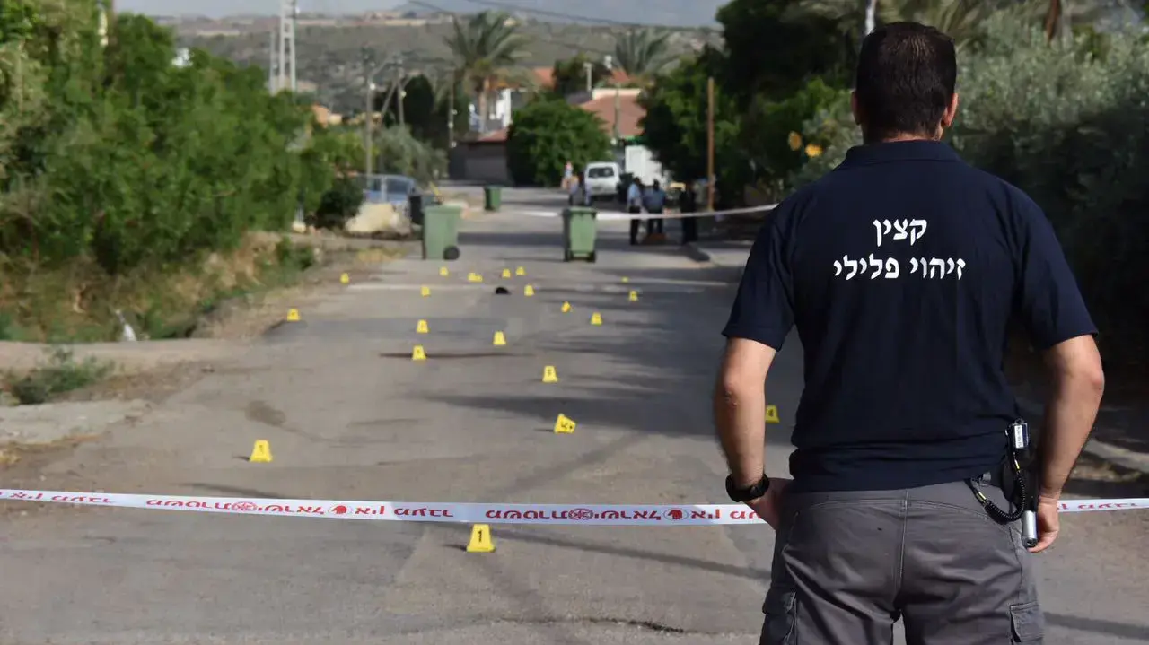 צעיר כבן 30 נדקר למוות בקטטה בכפר זיתים שבגליל התחתון, 19 במאי 2017 צעיר כבן 30 נדקר למוות בקטטה בכפר זיתים שבגליל התחתון, 19 במאי 2017
