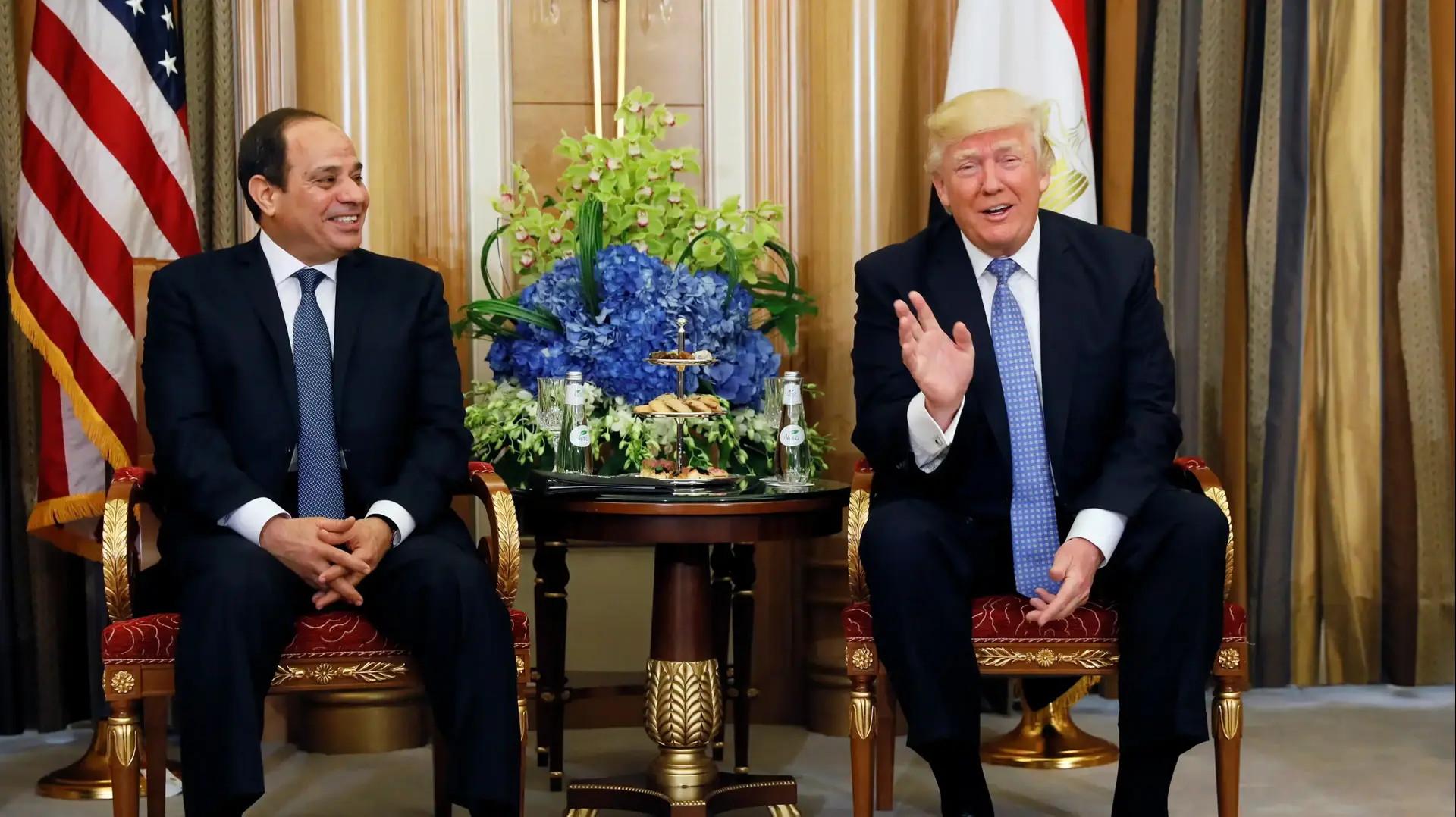 פגישת נשיא ארה"ב דונלד טראמפ ונשיא מצרים א-סיסי בערב הסעודית 21 במאי 2017 פגישת נשיא ארה"ב דונלד טראמפ ונשיא מצרים א-סיסי בערב הסעודית 21 במאי 2017