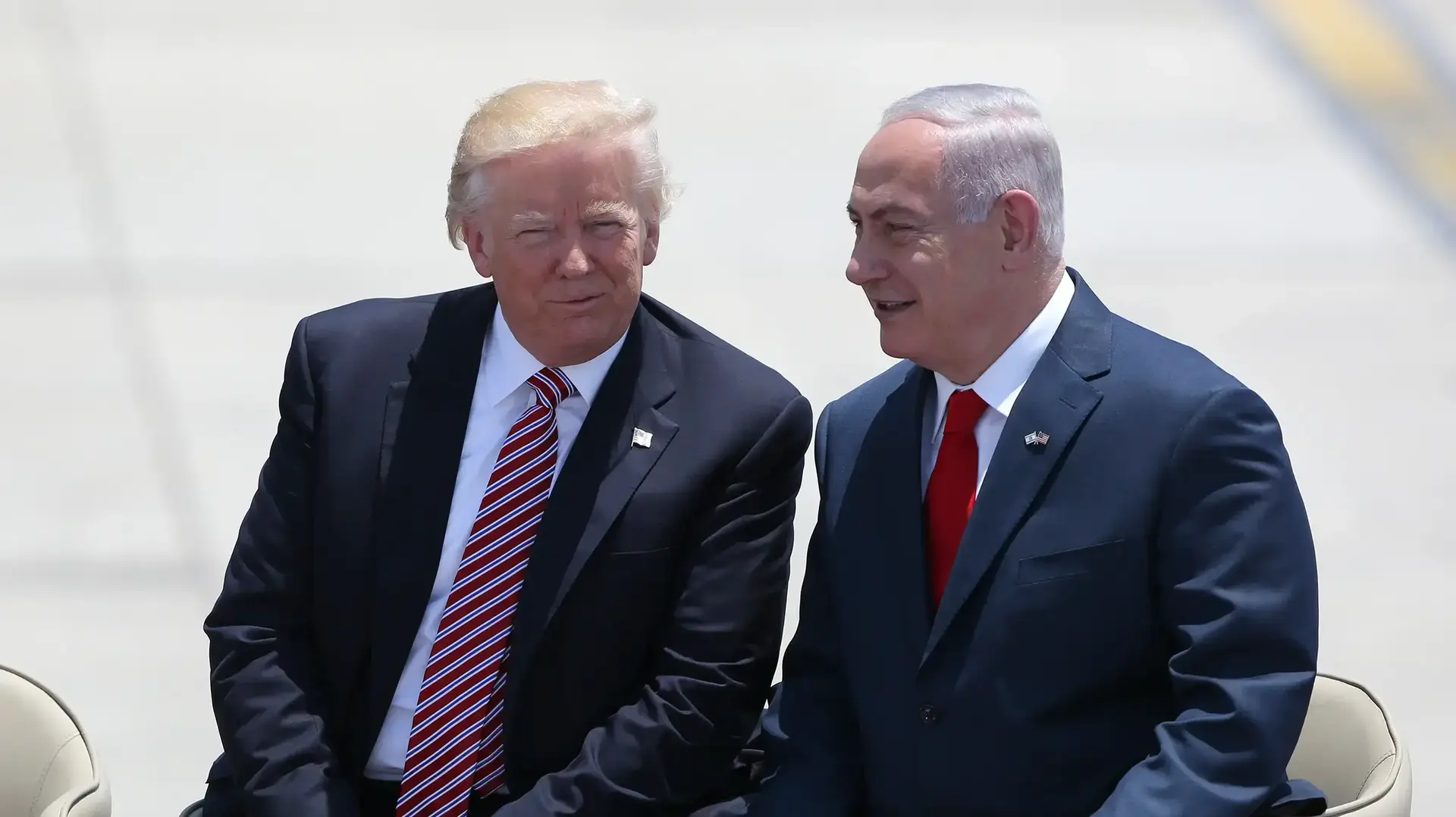 נשיא ארה"ב דונלד טראמפ וראש הממשלה בנימין נתניהו בנתב"ג, 22 במאי 2017 נשיא ארה"ב דונלד טראמפ וראש הממשלה בנימין נתניהו בנתב"ג, 22 במאי 2017