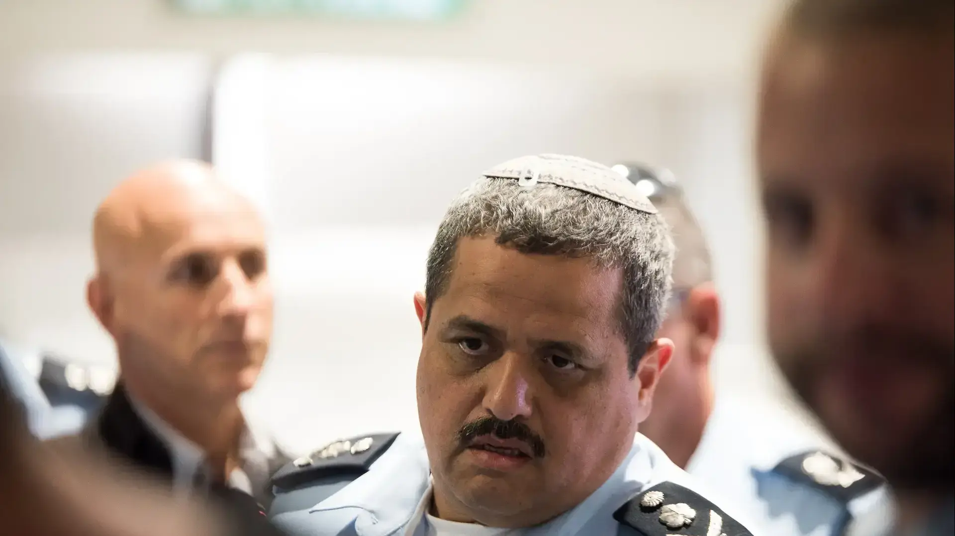 המפכ"ל רוני אלשיך בחפ"ק בירושלים במהלך ביקורו של הנשיא טראמפ בישראל 22 במאי 2017 המפכ"ל רוני אלשיך בחפ"ק בירושלים במהלך ביקורו של הנשיא טראמפ בישראל 22 במאי 2017