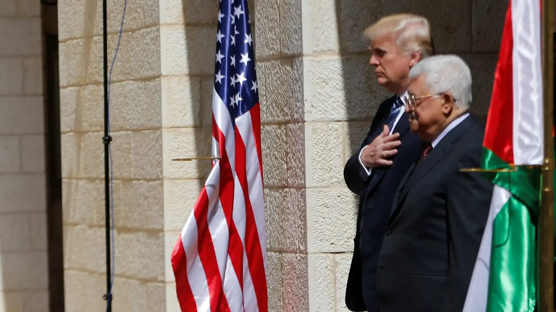 הנשיא דונלד טראמפ וראש הרשות אבו מאזן בפגישתם בבית לחם 23 במאי 2017 הנשיא דונלד טראמפ וראש הרשות אבו מאזן בפגישתם בבית לחם 23 במאי 2017