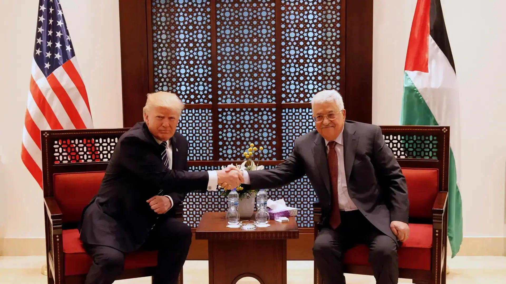 יו"ר הרשות הפלסטינית אבו מאזן ונשיא ארצות הברית דונלד טראמפ בבית לחם, 23 במאי 2017 יו"ר הרשות הפלסטינית אבו מאזן ונשיא ארצות הברית דונלד טראמפ בבית לחם, 23 במאי 2017