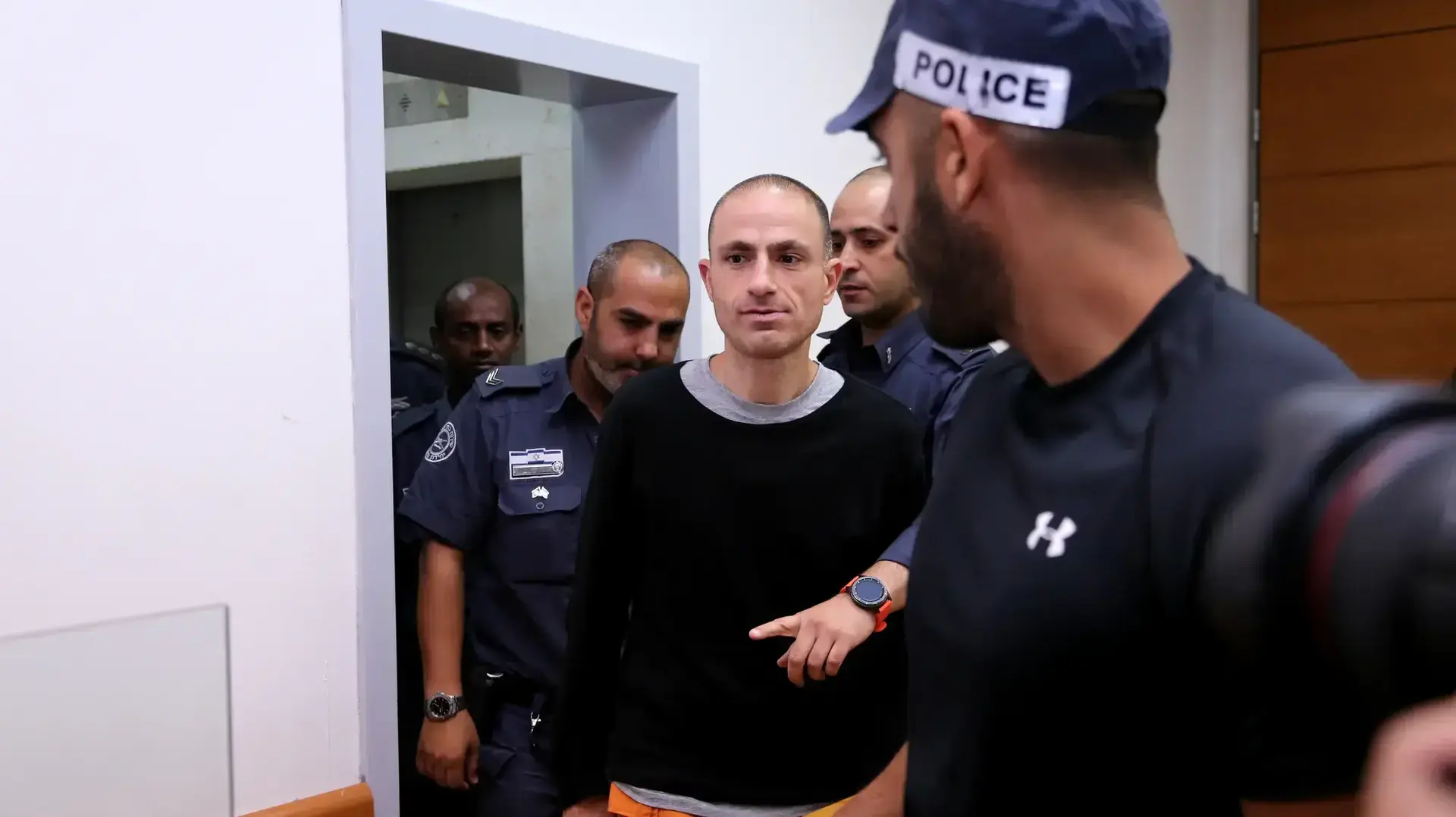 אסי אבוטבול בהארכת מעצרו בהמשך לחשד לרצח עו"ד יורם חכם 25 במאי 2017