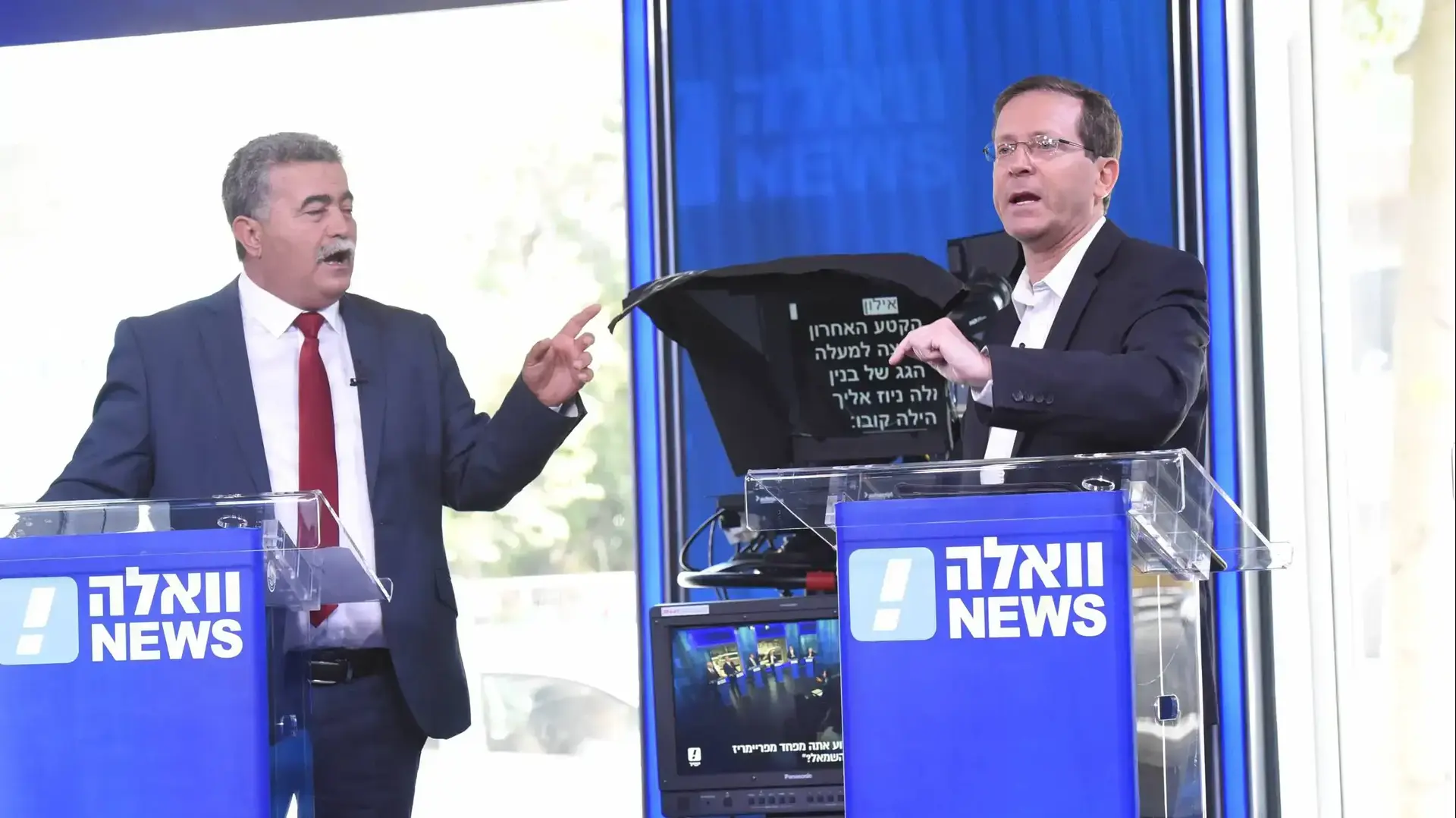 המועמדים לפריימריז במפלגת העבודה בעימות באולפן וואלה! NEWS 4 ביוני 2017 המועמדים לפריימריז במפלגת העבודה בעימות באולפן וואלה! NEWS 4 ביוני 2017