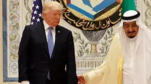 דונלד טראמפ ומלך ערב הסעודית סלמאן, ריאד, 21 במאי 2017 דונלד טראמפ ומלך ערב הסעודית סלמאן, ריאד, 21 במאי 2017