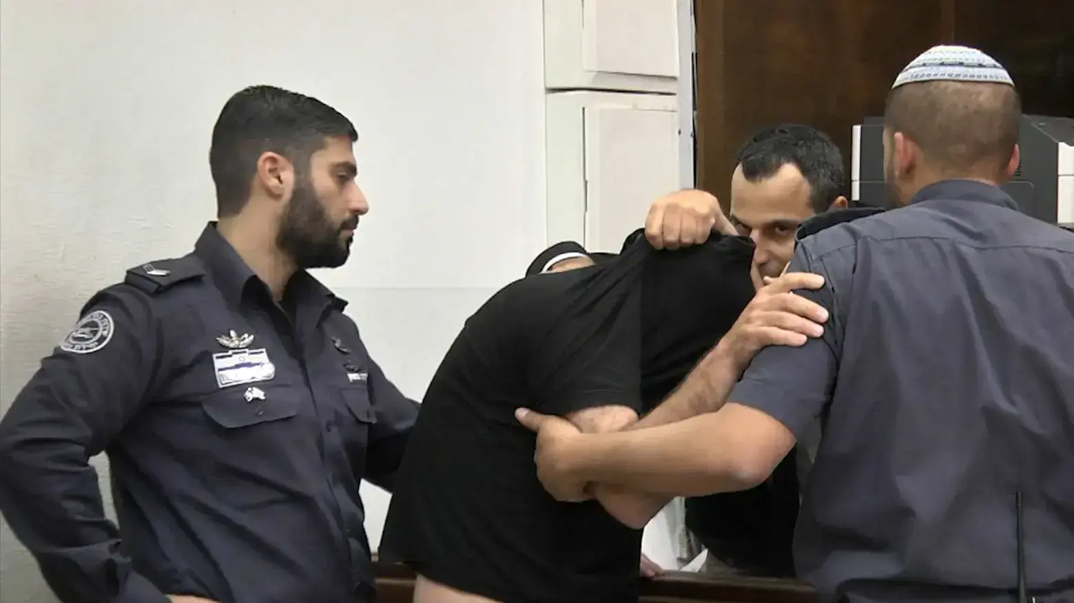 ראשוני - הארכת מעצר לחשוד בעבירות מין בבית ספר בצפון תל אביב