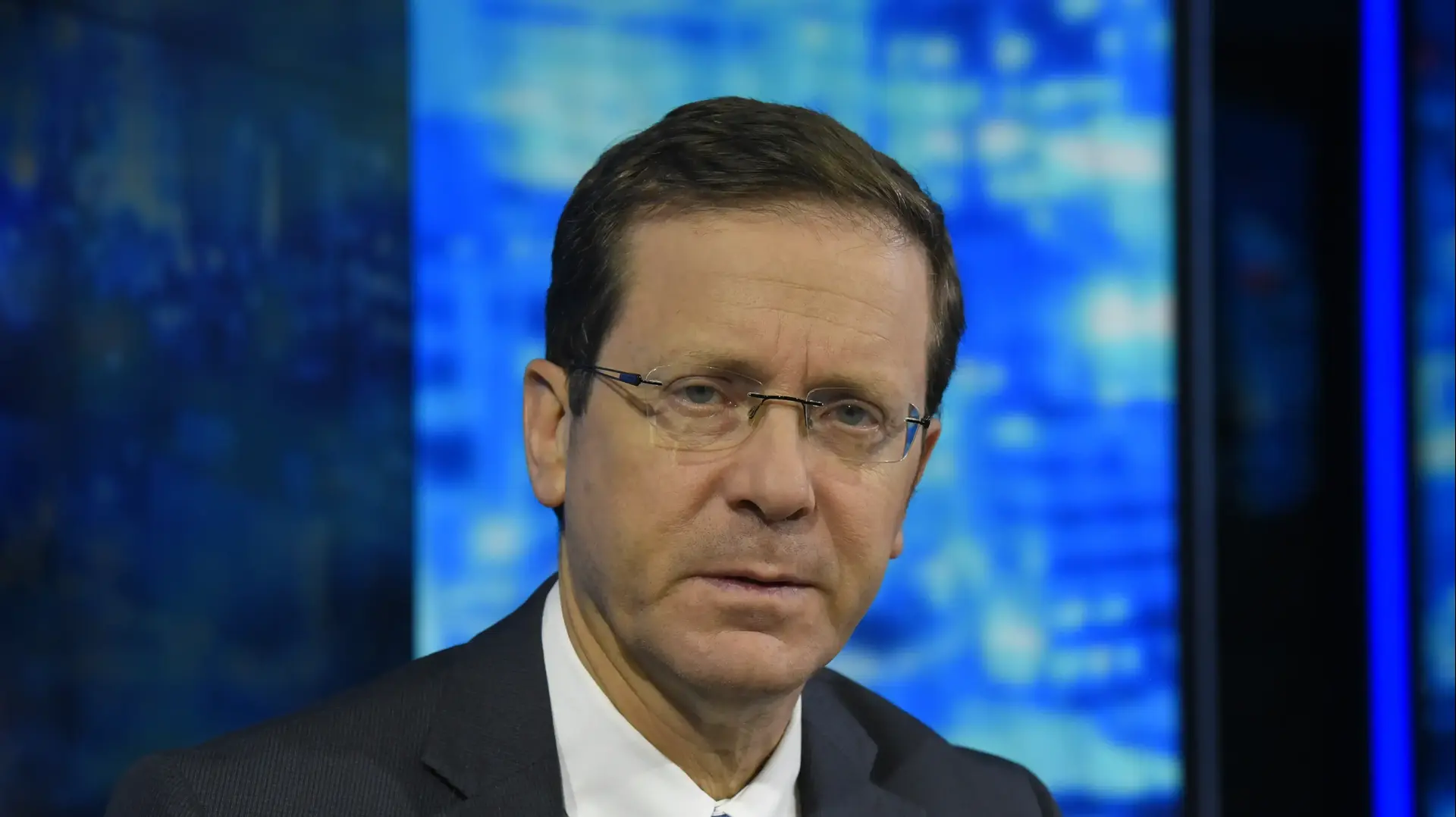יצחק בוז'י הרצוג בריאיון לוואלה טוק עם יעקב אילון 30.317 יצחק בוז'י הרצוג בריאיון לוואלה טוק עם יעקב אילון 30.317