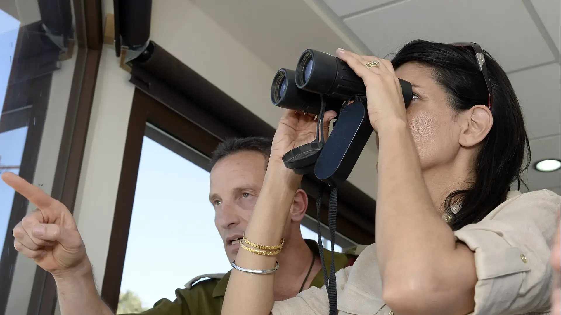 שגרירת ארה"ב באו"ם בביקור בקיבוץ משגב בגבול עם לבנון, 8 ביוני 2017 שגרירת ארה"ב באו"ם בביקור בקיבוץ משגב בגבול עם לבנון, 8 ביוני 2017