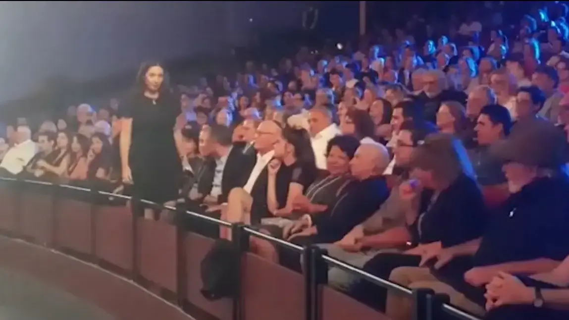 מירי רגב יוצאת בטקס פרסי אופיר מירי רגב יוצאת בטקס פרסי אופיר