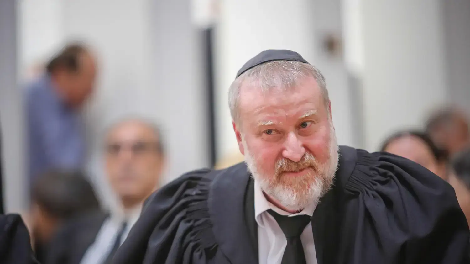 היועץ המשפטי לממשלה בטקס פרישתו של אליקים רובינשטיין 13 ביוני 2017 היועץ המשפטי לממשלה בטקס פרישתו של אליקים רובינשטיין 13 ביוני 2017
