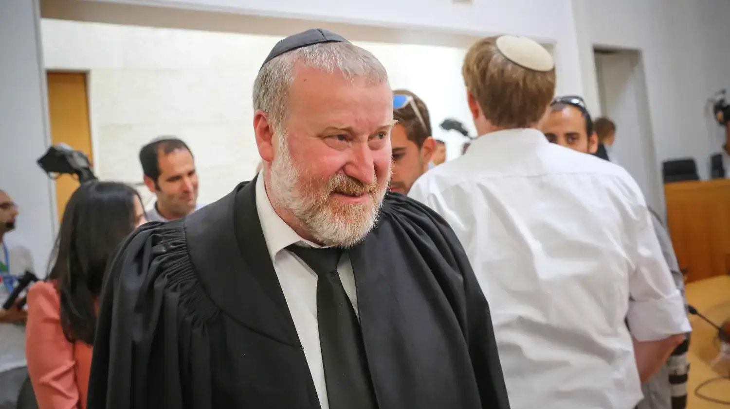היועץ המשפטי לממשלה בטקס פרישתו של אליקים רובינשטיין 13 ביוני 2017 היועץ המשפטי לממשלה בטקס פרישתו של אליקים רובינשטיין 13 ביוני 2017