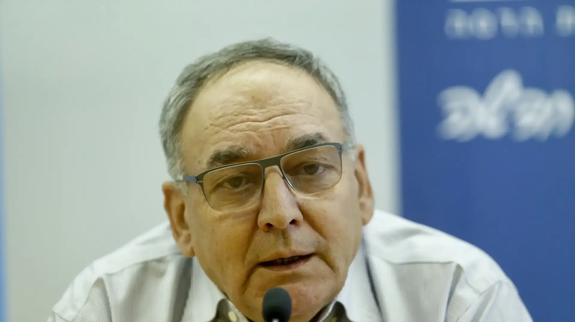 פרופ' זאב רוטשטיין במסיבת העיתונאים בהדסה 13 ביוני 2017 פרופ' זאב רוטשטיין במסיבת העיתונאים בהדסה 13 ביוני 2017