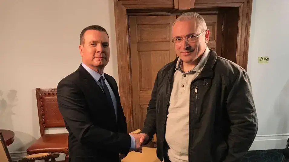 מיכאיל חודורקובסקי בריאיון לוואלה! TALK מיכאיל חודורקובסקי בריאיון לוואלה! TALK