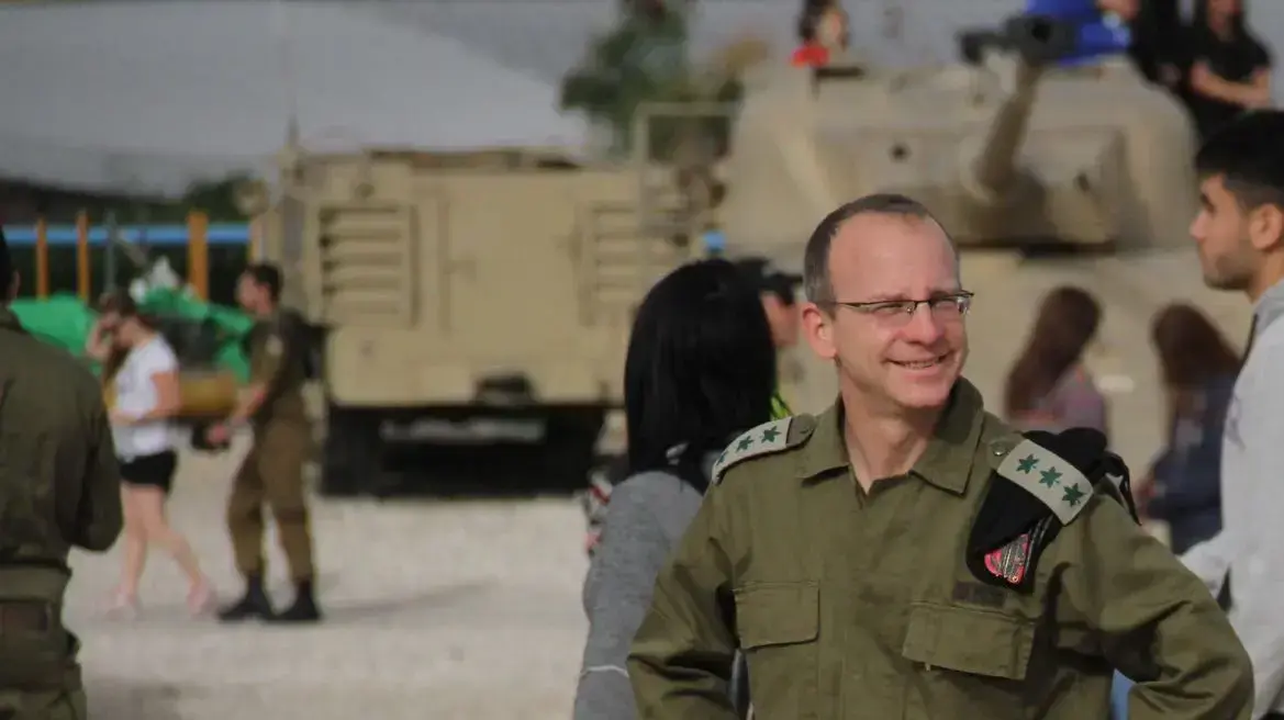 אלוף משנה אמיר אבשטיין, מפקד חטיבה 460 אלוף משנה אמיר אבשטיין, מפקד חטיבה 460