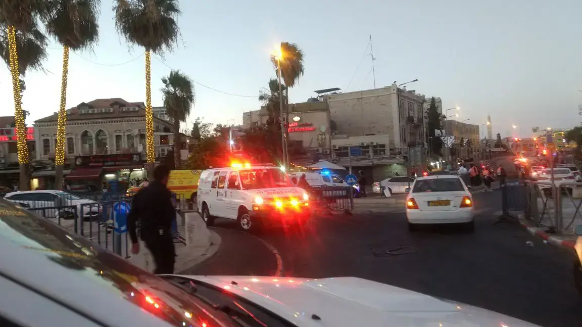 זירת פיגוע דקירה וירי בשער שכם שבירושלים. 16 ביוני 2017 זירת פיגוע דקירה וירי בשער שכם שבירושלים. 16 ביוני 2017