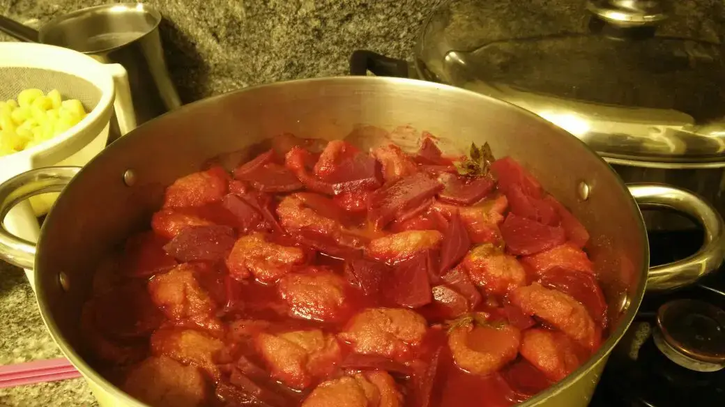 קובה סלק של הדס חרדון קובה סלק של הדס חרדון